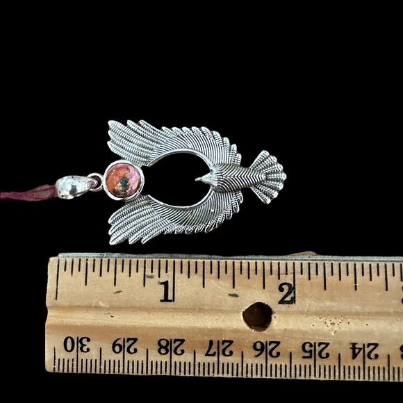Sterling Silver Eagle Spiny Oyster Pendant - Picture 4 of 8